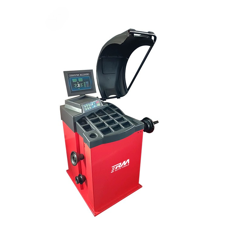Bilanciatrice Ruote RM di Alta - Tire Balance Machine recensione e prezzo